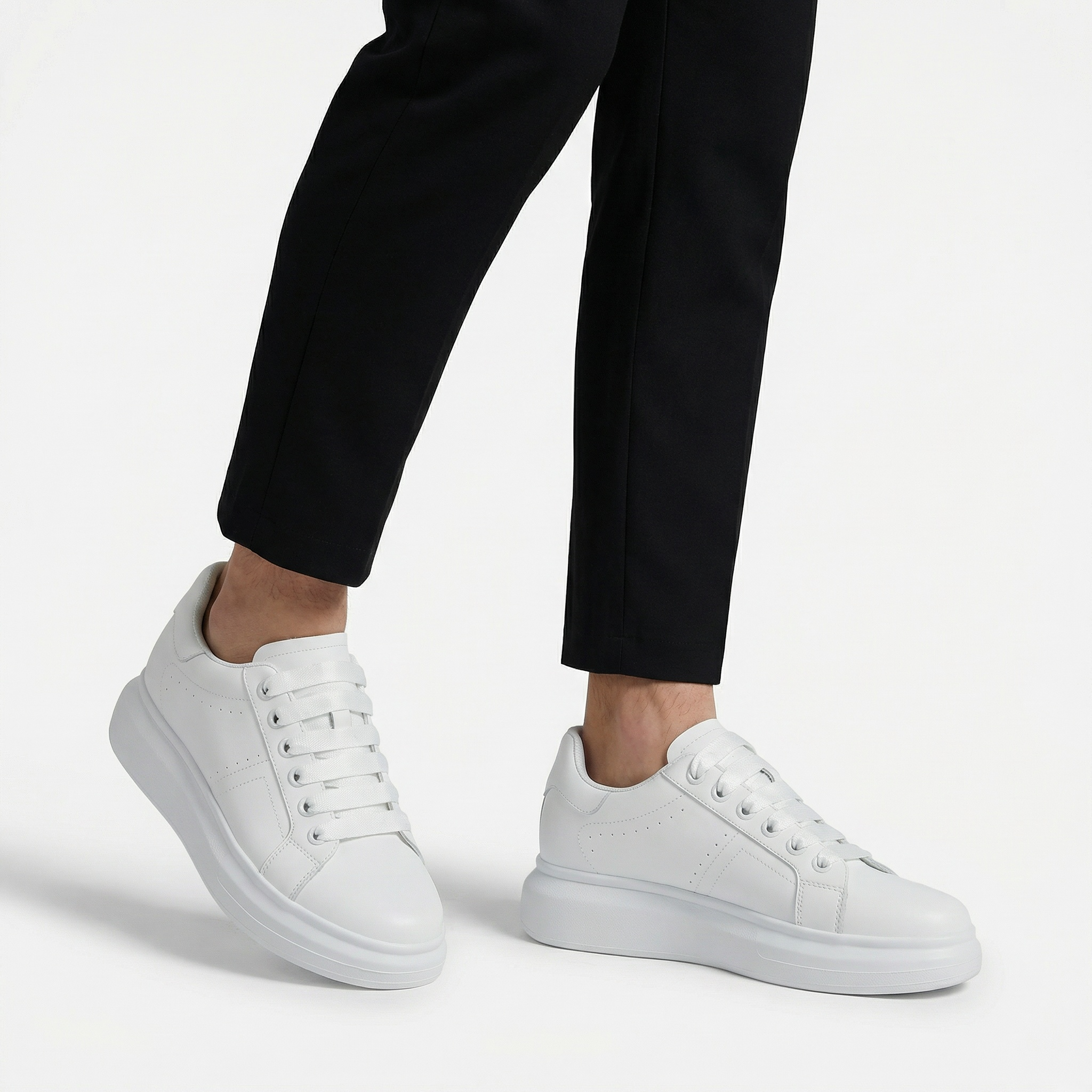 UHEIGHT Vantage Court Blanc